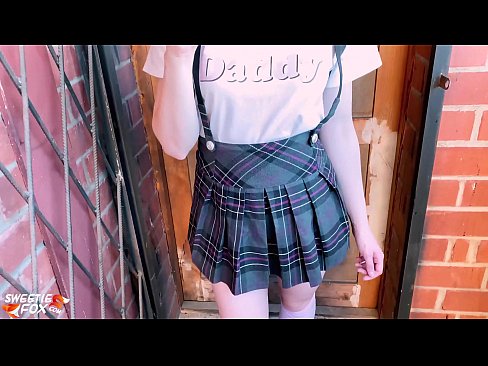 ❤️ Schoolgirl Mengisap penisnya dalam-dalam dan meniduri alih-alih kelas. ️ Video porno di porno id.mypornpics.ru ❤