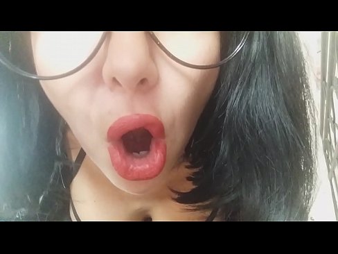 ❤️ Sayang, ibu tirimu tidak mengizinkanmu pergi ke sekolah hari ini... Aku sangat membutuhkanmu... ️ Video porno di porno id.mypornpics.ru ❤